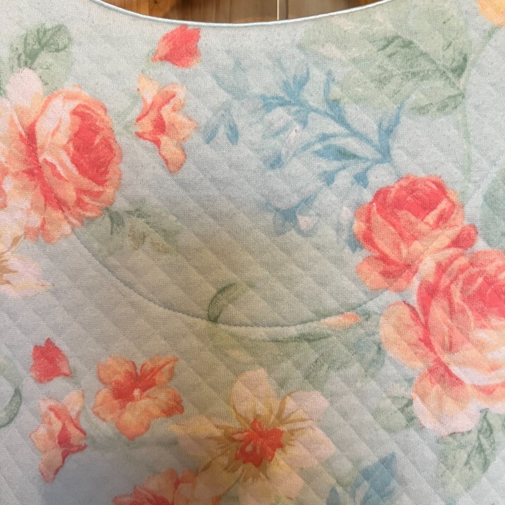 Miss Elaine Quilted Housecoat Small Zip Robe Floral Blue Pink Grannycore Cottage - Picture 6 of 10